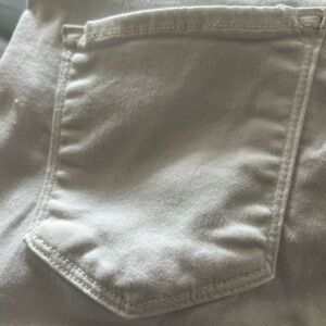 White skinny low rise stretch jeans